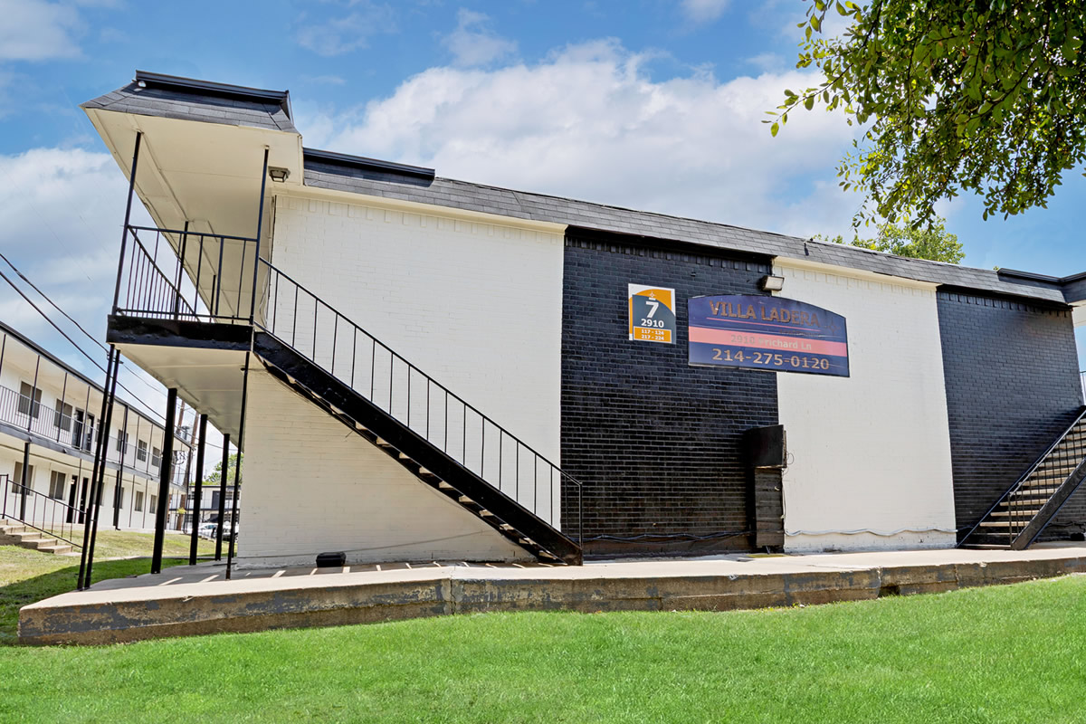 Exterior Photo